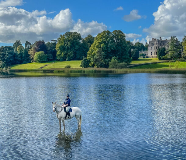 Castle & Estate Ride, Ireland - Globetrotting horse riding holidays